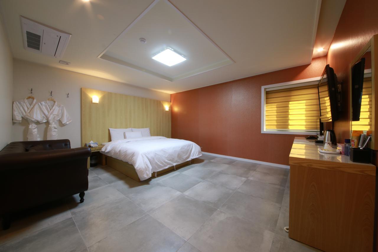 Hotel Flex Suwon Exterior photo